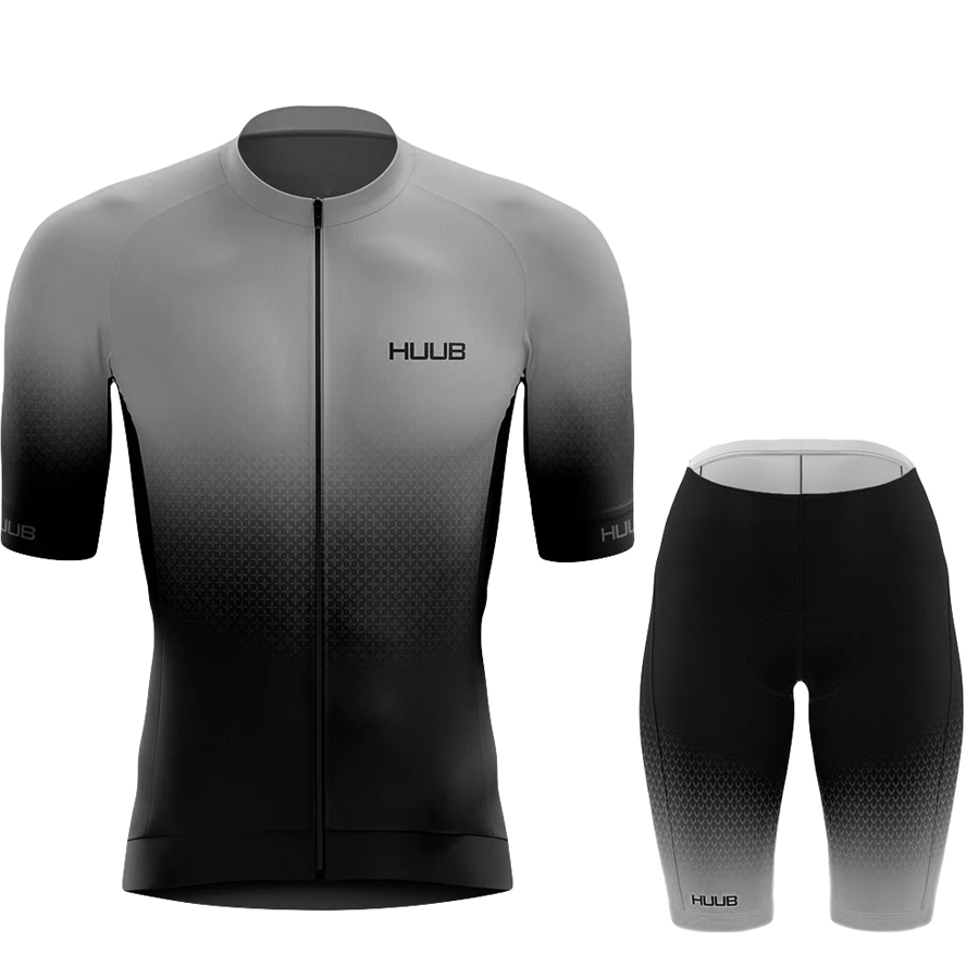 Completo Abbigliamento Ciclism - Cycling Community recensione e prezzo